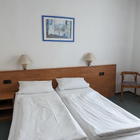 Ξενοδοχείο Sonnenhof 3*